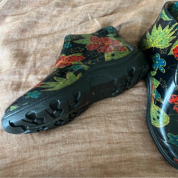 Sloggers Women's Rain & Garden Ankle Boots - Midsummer Black - Picture 5 of 7